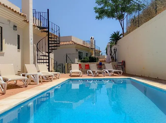 Ample Villa at Benalmádena Coast