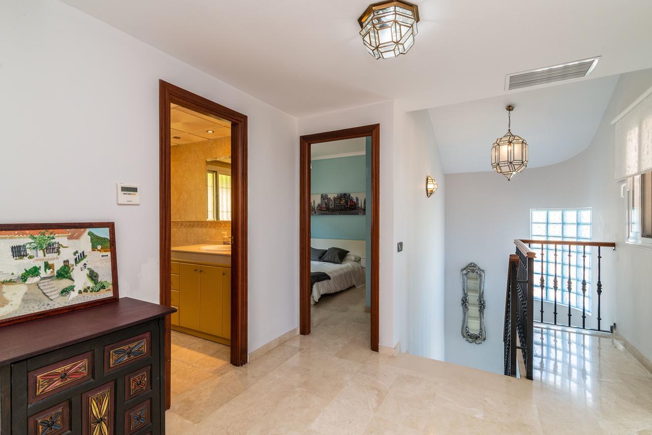 Villa Ample At Coast *